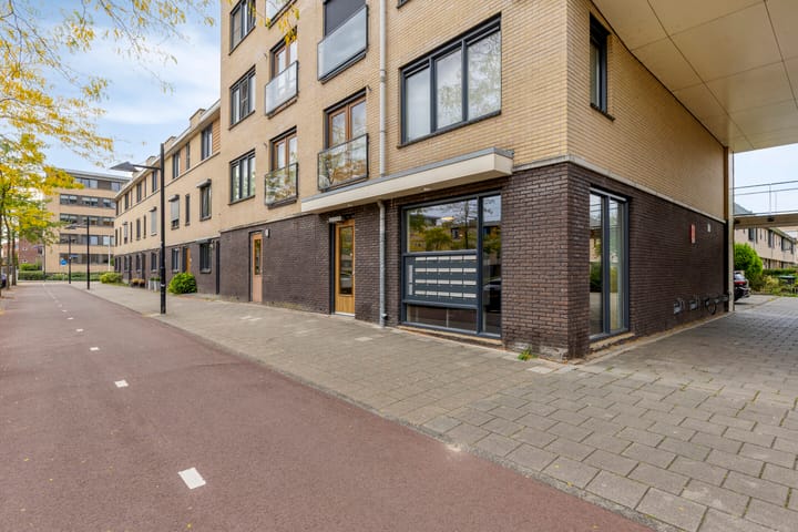 Avenue Carré 213 in Barendrecht