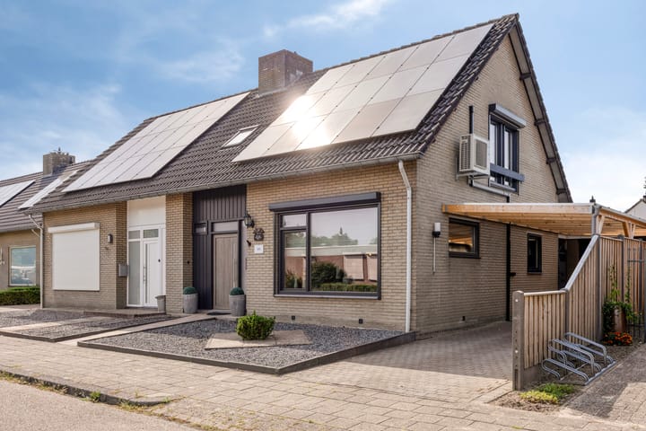 Averbodestraat 25 in Helden