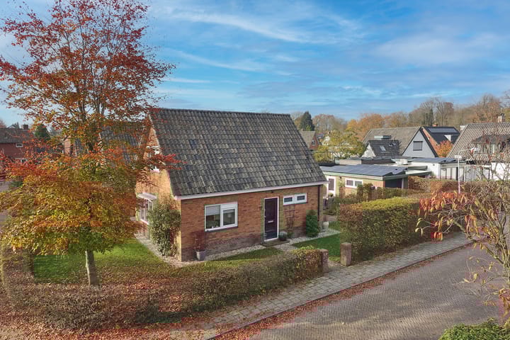 Averinkstraat 17 in Delden foto