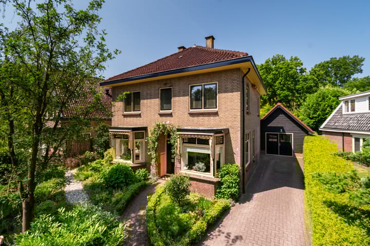 Azalealaan 9 in Ermelo foto