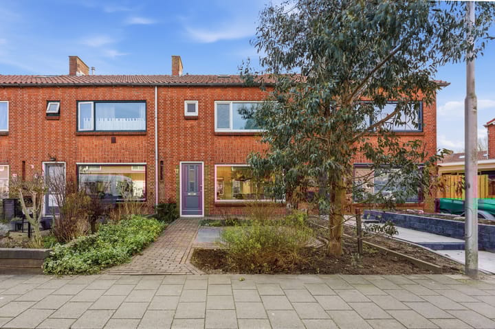 Azaleastraat 11 in Alblasserdam