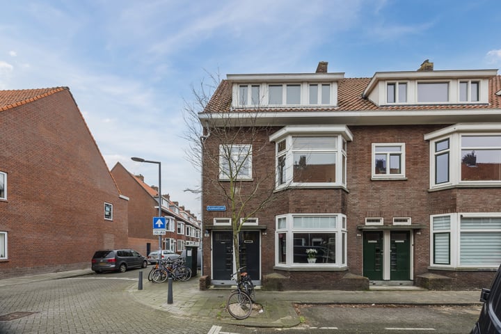 Photo of property Azaleastraat 18A, Rotterdam
