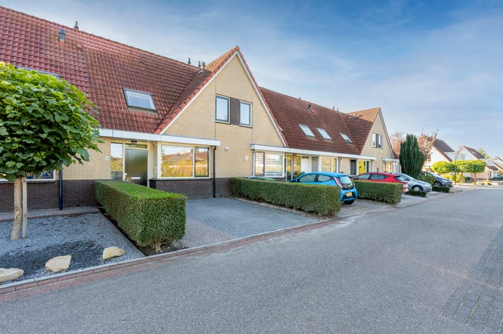 Azurietdreef 34 in Emmen