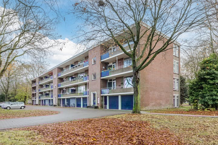 Azuurweg 216 in Tilburg