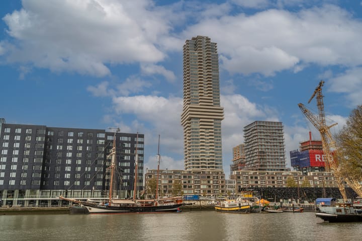 Baan 48M in Rotterdam
