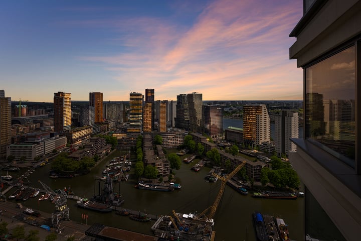 Baan 54X in Rotterdam