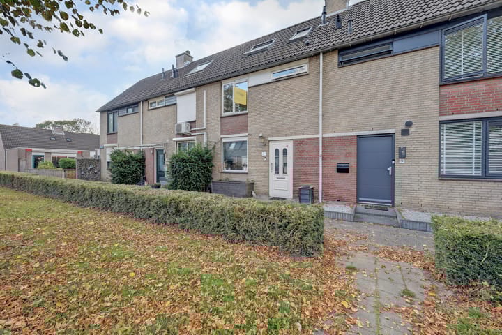 Foto van woning Bachbaan 49, Spijkenisse