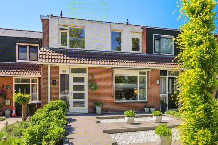Bachlaan 65 in Nijverdal foto
