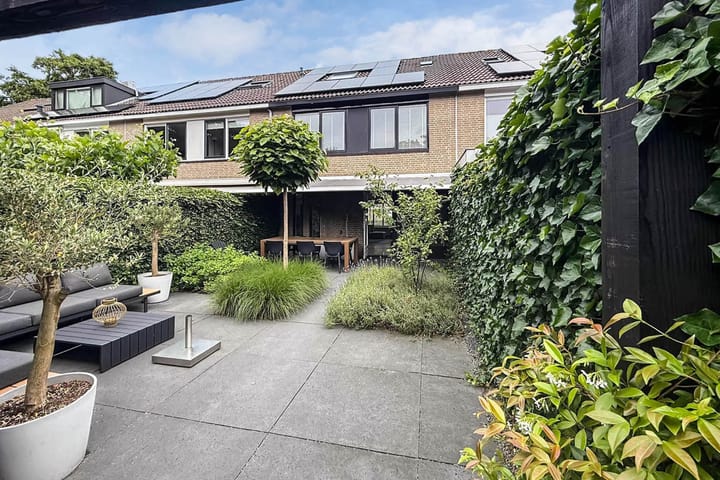 Photo of property Bachlaan 69, Alkmaar