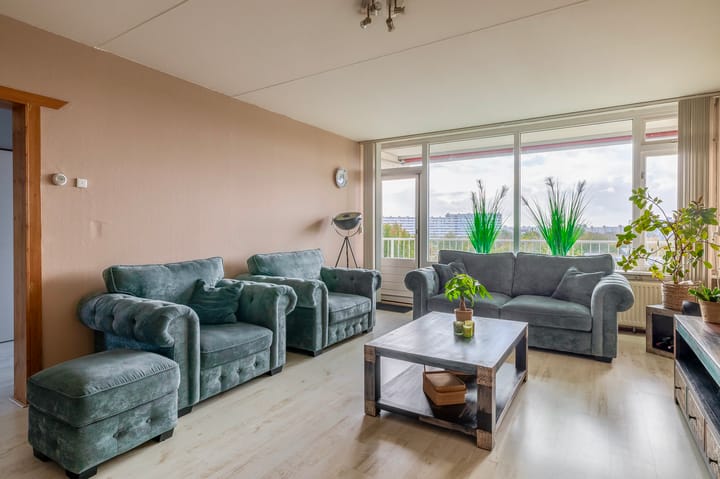 Bachplein 92 in Schiedam photo