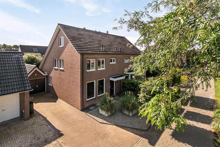 Bachstraat 16 in Millingen aan de Rijn