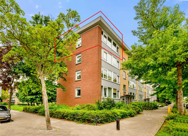 Photo of property Bachstraat 62, Heemskerk