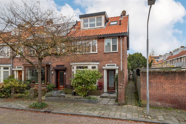 Badelochstraat 21 in Haarlem