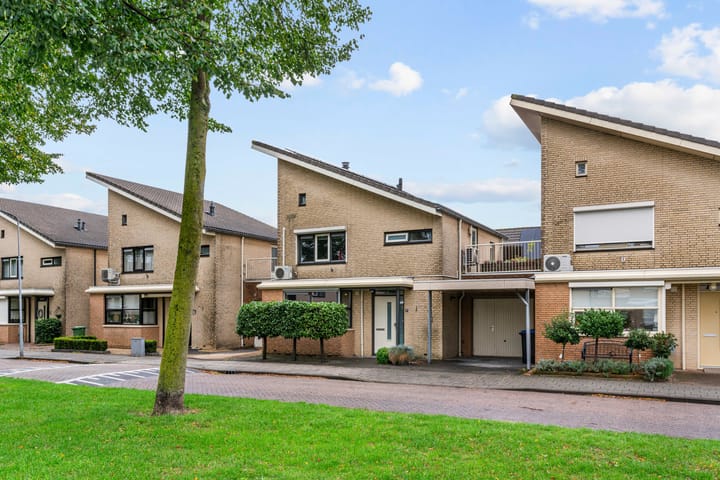 Baesjoulaan 17 in Tiel