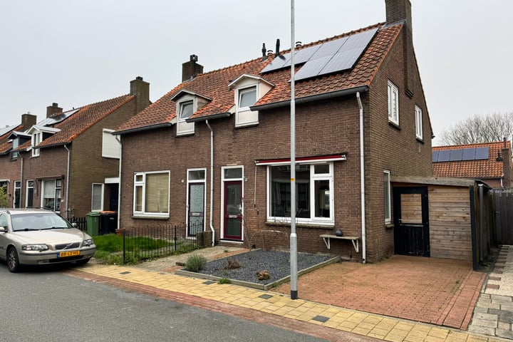 Bakkerstraat 24 in Bovenkarspel