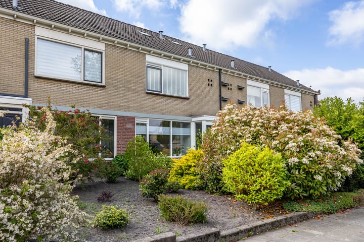 Bakkerstraat 38 in Roden