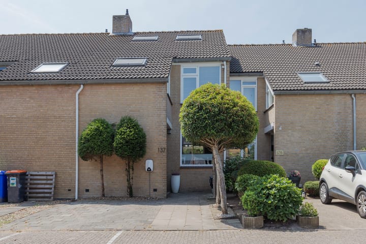 Baksweer 137 in Raamsdonksveer