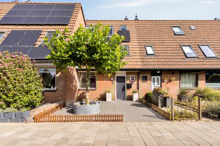 Balsemienberg 19 in Roosendaal