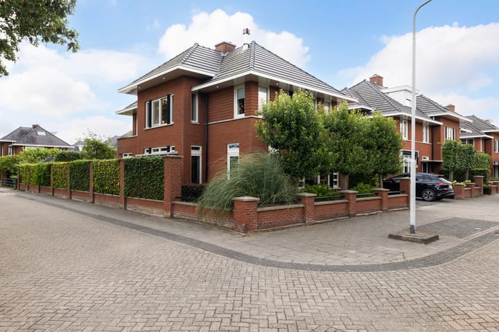 Photo of property Bandhaak 10, Papendrecht