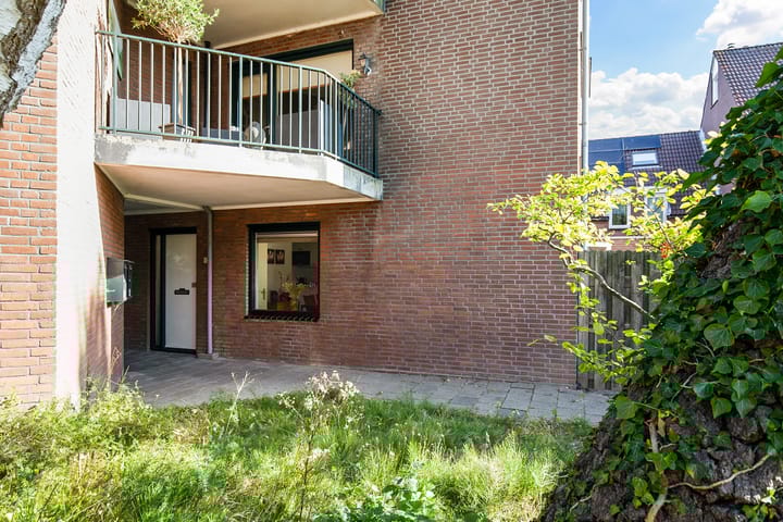 Bandholm 108 in Hoofddorp Foto