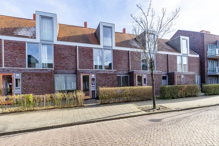 Photo of property Bandoengstraat 17, Groningen