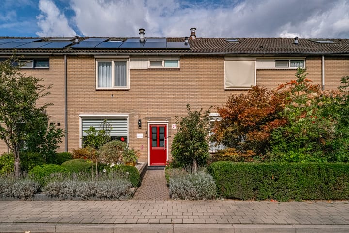 Barenbroeklaan 27 in Giesbeek