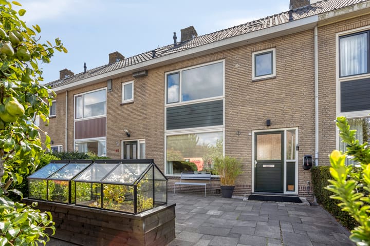 Barentszstraat 60 in Lisse
