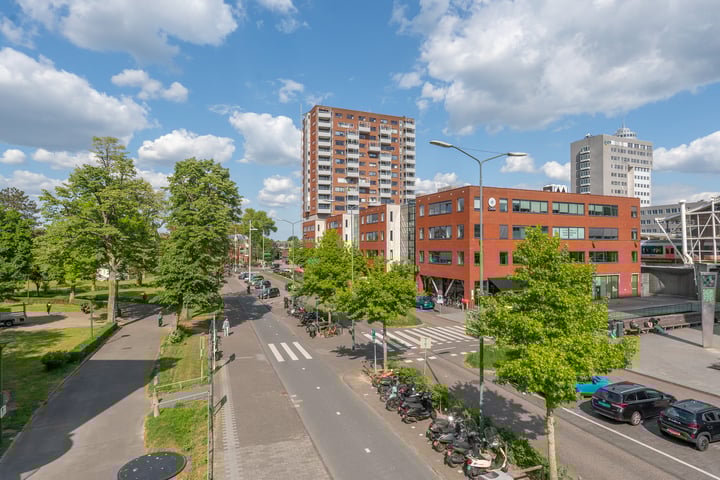 Bargelaan 94 in Leiden