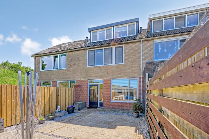 Photo of property Barkentijn 100, Lemmer