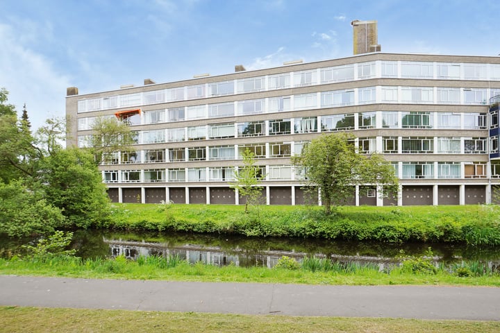 Barnsteenhorst 380 in 's-Gravenhage