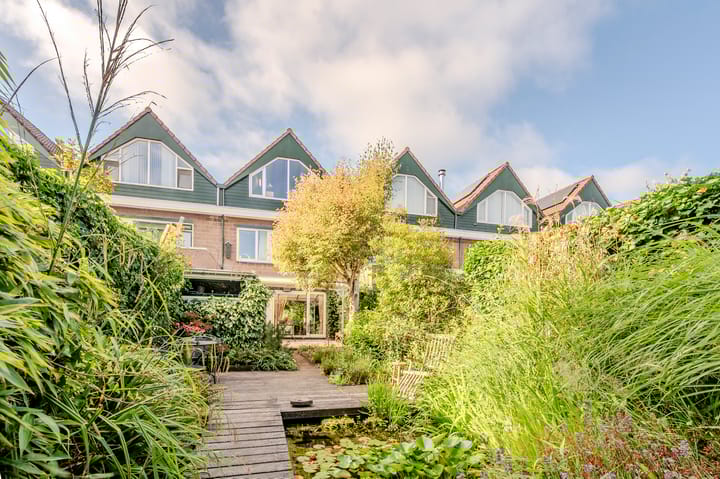 Photo of property Baron Mackaystraat 28, Ridderkerk