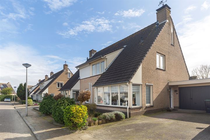 Baron van Leydenstraat 62 in Hellevoetsluis