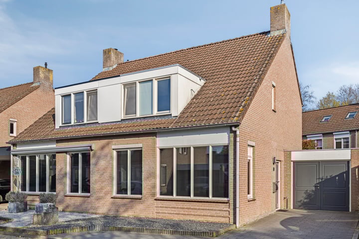 Photo of property Bartenweg 10, Someren