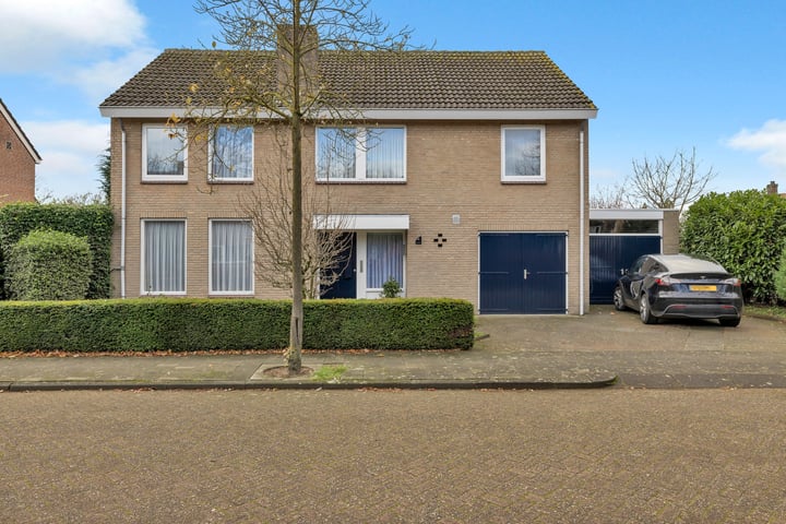 Barthold van Heesselstraat 14 in Aarle-Rixtel