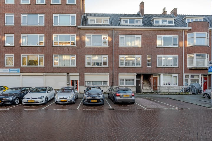 Bas Jungeriusstraat 10B in Rotterdam foto