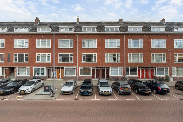 Bas Jungeriusstraat 118B-01 in Rotterdam