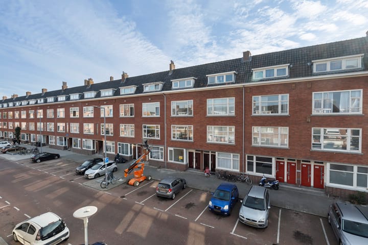 Bas Jungeriusstraat 118B-02 in Rotterdam