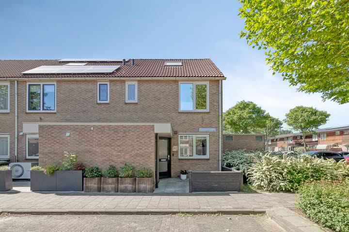Basilicumweg 317 in Almere