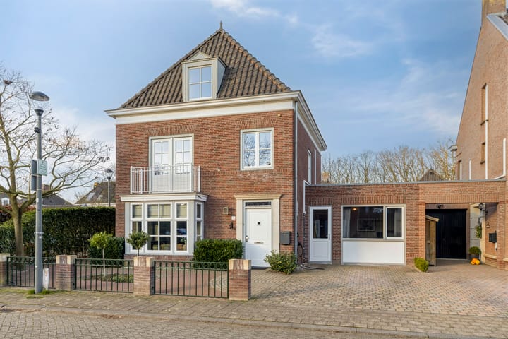 Baudevoort 20 en Helmond foto