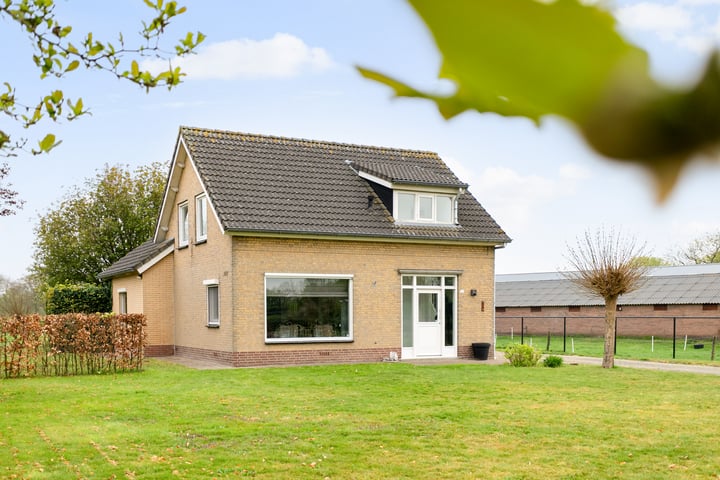 Bavelseweg 161 in Molenschot Foto