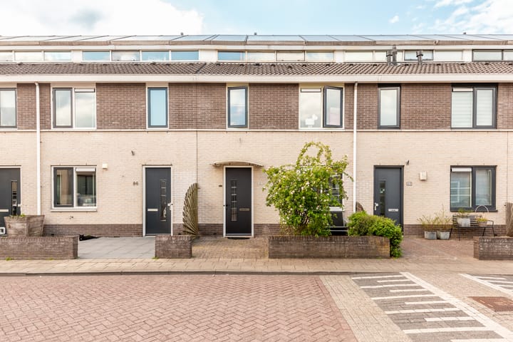 Bazuindreef 84 in Harderwijk