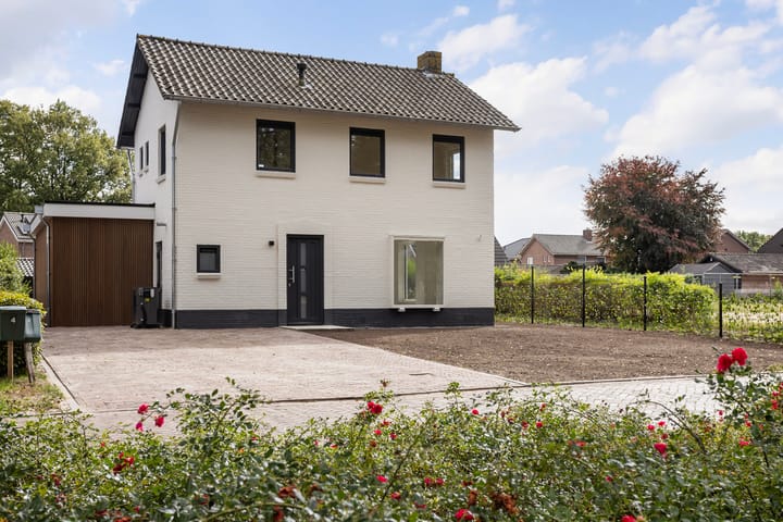 Beatrixlaan 2 in Schoonebeek