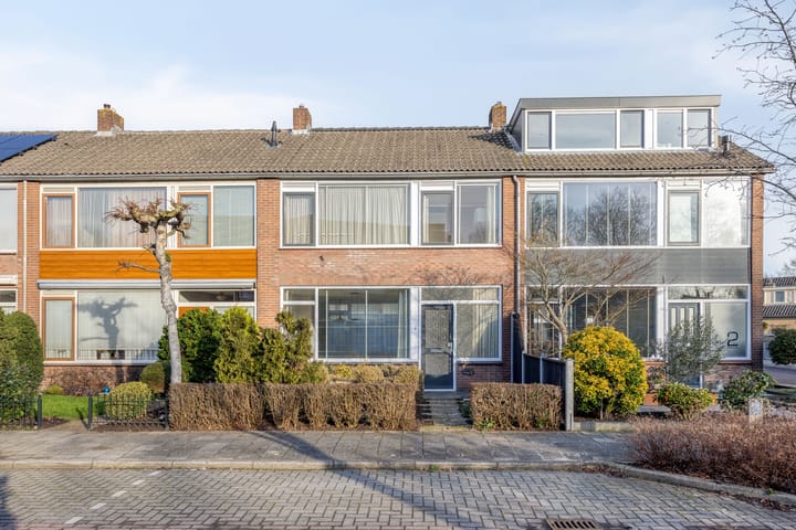 Photo of property Beatrixlaan 4, Harmelen