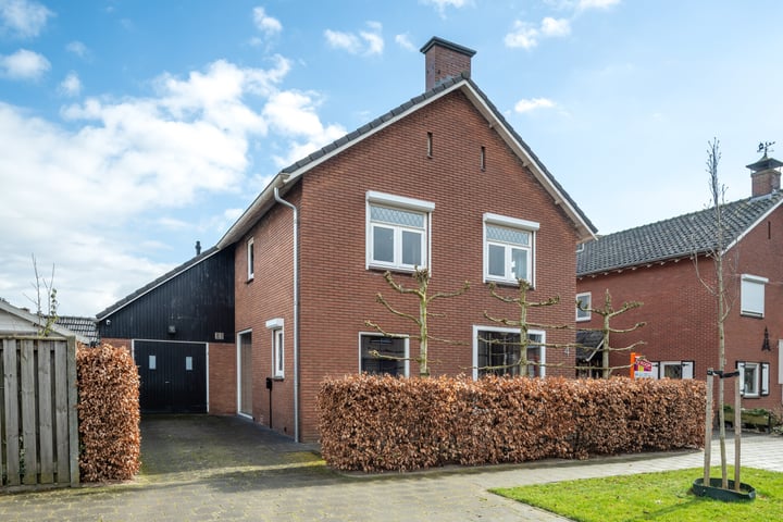 Photo of property Beatrixlaan 4, Enter