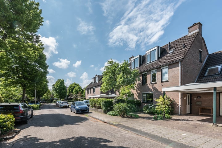 Beatrixplantsoen 7 in Heemstede