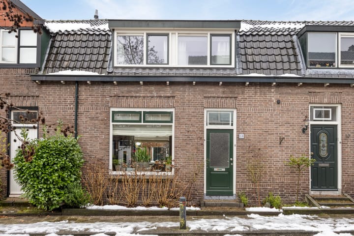 Beatrixstraat 12 in Veenendaal foto