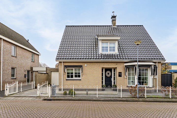 Beatrixstraat 17 in Moerdijk