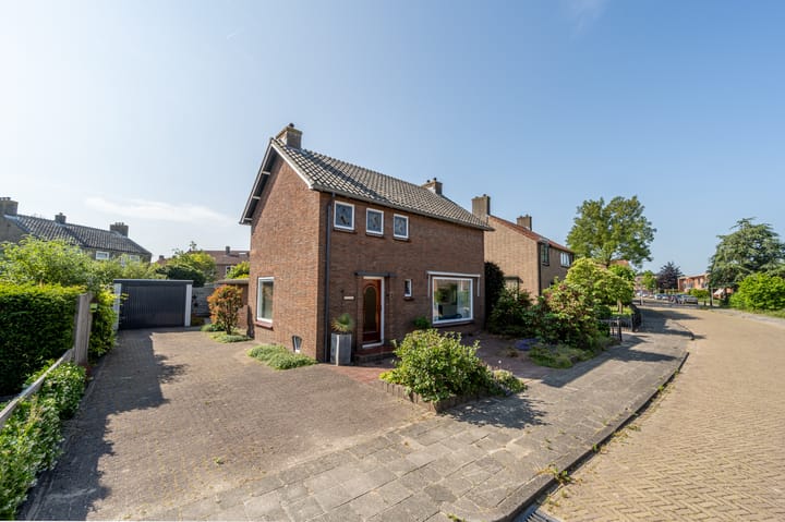 Beatrixstraat 3 in 's-Gravendeel