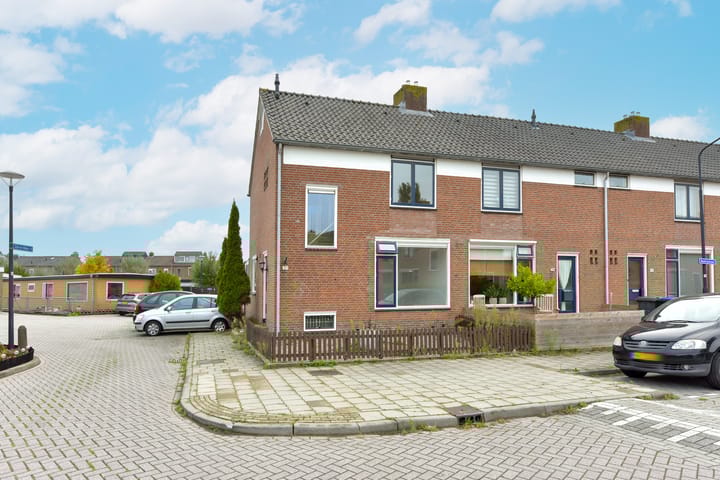 Beatrixstraat 30 in Wilnis
