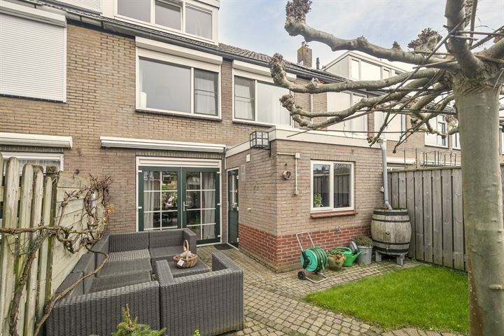 Beatrixstraat 6 in Oudenhoorn